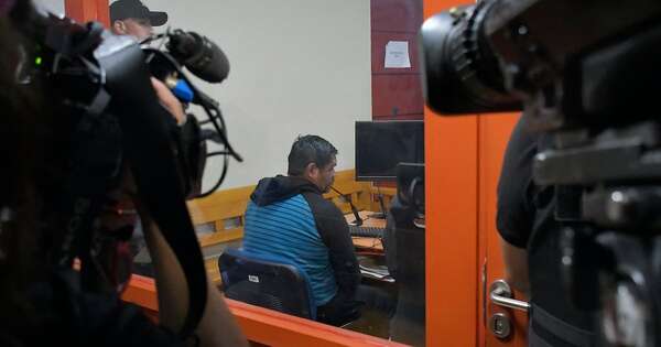 La Nación / Ordenan arresto domiciliario nocturno de sospechoso de incendios forestales en Chile