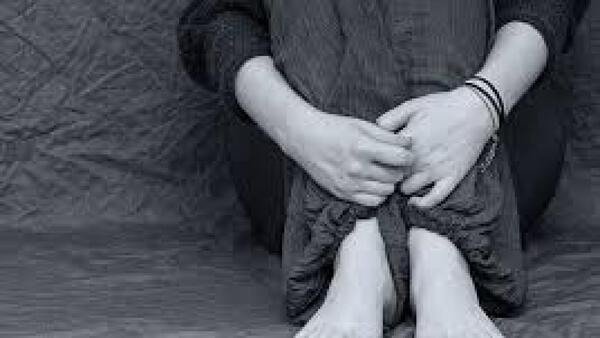 Detienen a un hombre que atacó con machetillo a su hija en Limpio