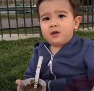 Video: el primer tereré de un niño de dos años se vuelve viral en redes sociales  - Nacionales - ABC Color