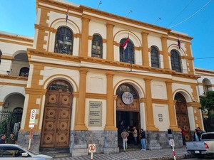 DNIT sumó más de 92.000 nuevos contribuyentes en 2025 - La Tribuna