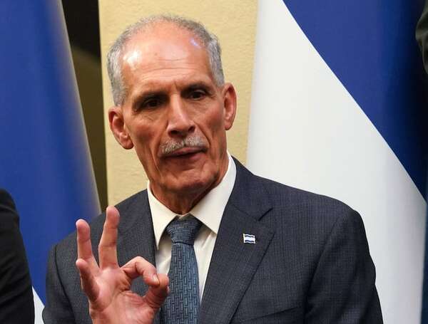 Bajo la sombra de Estados Unidos, Nasry Asfura asume la presidencia de Honduras - Mundo - ABC Color