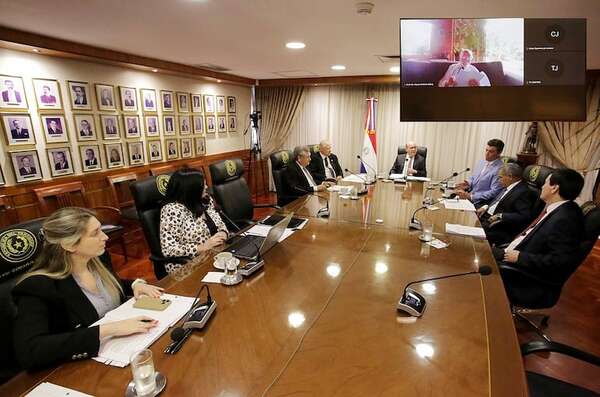 Mafia de los pagarés: cuestionan silencio de la Corte ante reiterados pedidos de auditorías - Nacionales - ABC Color