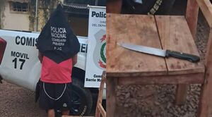 Susto en PJC: ebrio irrumpió en plena misa armado con un cuchillo