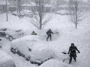 Aumentan a 34 los muertos por la fuerte tormenta de nieve y hielo en EEUU