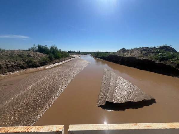 Río Pilcomayo desciende, pero hay 37 familias aisladas - Nacionales - ABC Color