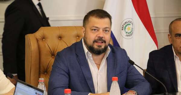 La Nación / Senador advierte que jubilación masiva de docentes golpeará Caja Fiscal