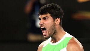 Carlos Alcaraz clasifica por primera vez a semis del Abierto de Australia