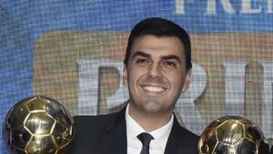 Trovato respondió las declaraciones de Zapag: “Sigue el lloro”