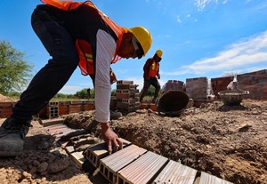 Che Róga Porã inició obras en Loma Plata, ciudad clave de la ruta bioceánica