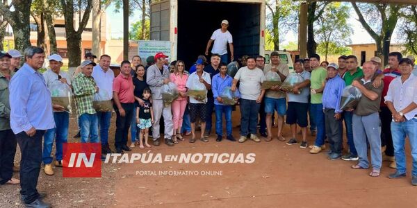 EBY ENTREGÓ ALEVINES DE PACÚ A FAMILIAS RURALES DE ALTO VERÁ