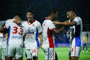 Popular / Nacional arrancó mal pero terminó festejando ante Sportivo Luqueño en la ciudad de Itauguá