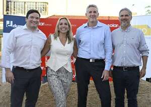 Palada inicial de Solar Banco - Sociales - ABC Color