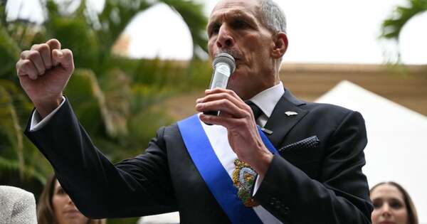 La Nación / Asume el nuevo presidente