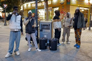 España regularizará a 500.000 migrantes por real decreto