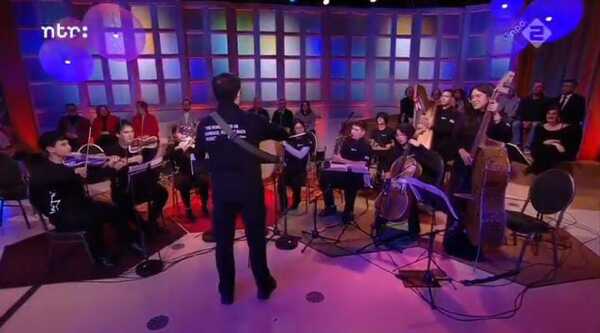 Popular / La Orquesta de Cateura se presentó en la Tv holandesa