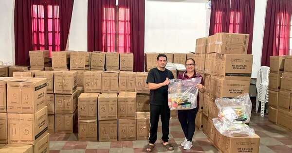 La Nación / Los kits escolares del Gobierno llegaron a Ñeembucú y Misiones
