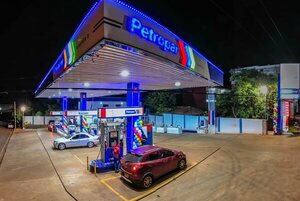 Desde este miércoles, baja G. 250 el precio del combustible - trece