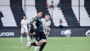 Libertad y Ameliano chocan en La Huerta