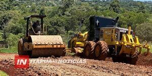 CAMBYRETÁ SIGUE INTENSIFICANDO TRABAJOS DE MANTENIMIENTO VIAL EN LOS BARRIOS