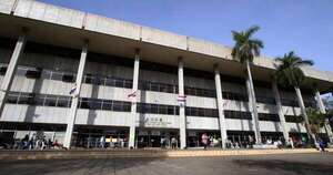 La Nación / Calor extremo aumenta el consumo de energía