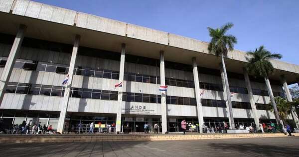 La Nación / Calor extremo aumenta el consumo de energía