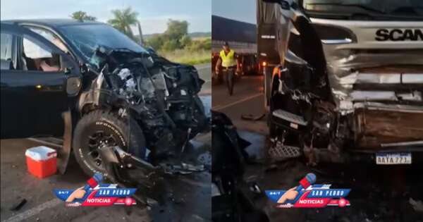 Diario HOY | Bache provoca aparatoso choque entre camioneta y Scania en San Pedro