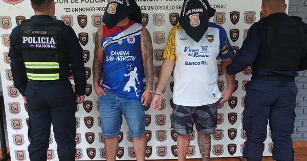 La Nación / Imputan a cuatro policías por supuesto pedido de U$S 10 mil para liberar a tres personas