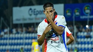 Hugo Adrián Benítez: “Dejar la vida por estos colores”