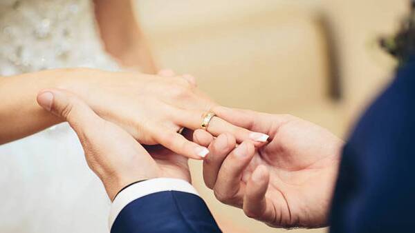 El ku’otro entre esposos dejará de ser un “deber”