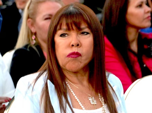 Sindicato de Directores repudia declaraciones de la senadora Celeste Amarilla - ADN Digital