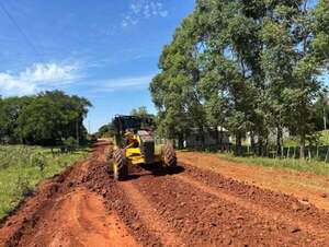 Municipalidad de Cambyretá ejecuta mejoras viales en los barrios La Amistad y Campichuelo