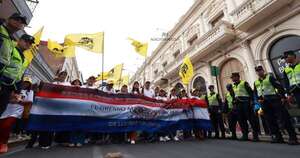 La Nación / Reforma de Caja Fiscal: docentes anuncian movilizaciones el 5 de febrero ante el tratamiento del proyecto