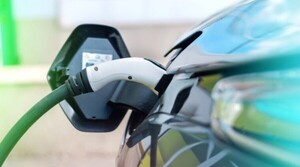 Importación de vehículos electrificados creció un 65,7% interanual
