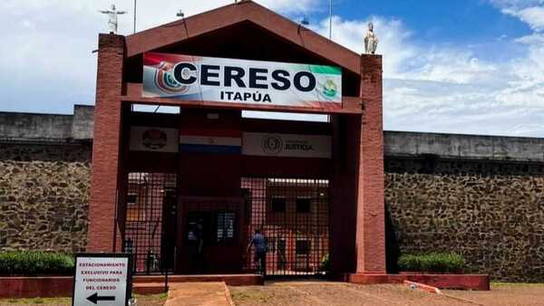 Recluso del penal de Itapúa resultó herido en pelea por alimentos