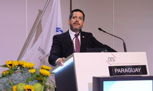 Raúl Latorre participó del homenaje en conmemoración del Holocausto | Unicanal