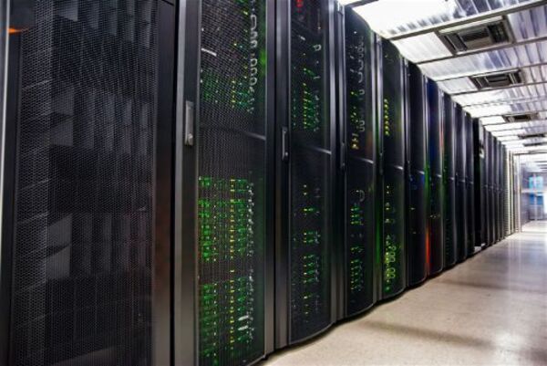 Embajador de EE.UU. ante la UE pide más data centers en Europa para competir en IA