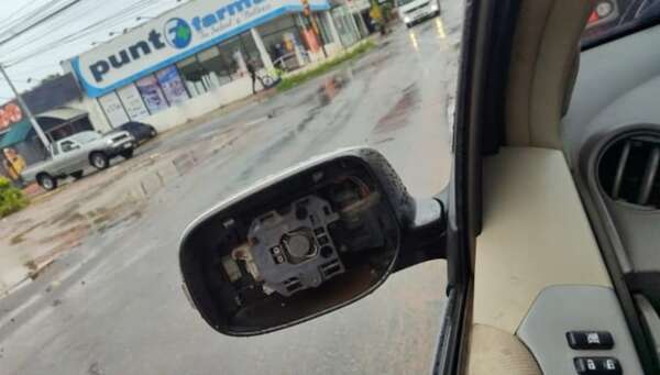 Fernando de la Mora: denuncian reiterados robos de accesorios de vehículos - Policiales - ABC Color