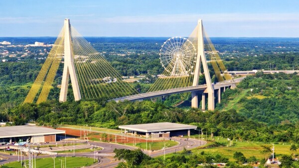 Buses de turismo ya pueden circular por el Puente de la Integración