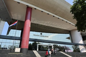 Oposición traba pedido de informes a Gobernación de Itapúa