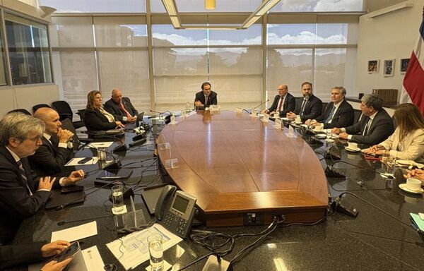 El Presidente de la Corte Suprema, Dr. César Diesel se reunió con el titular de la Corte IDH