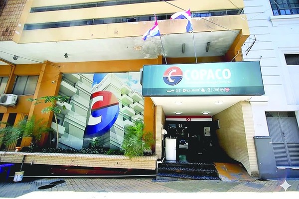 Imputan a funcionarios de Copaco por desvío de más de G. 1.100 millones - La Tribuna