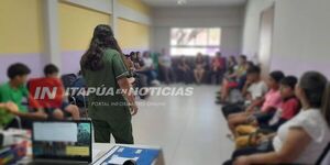 ADOLESCENTES INICIAN EL AÑO CON TALLER SOBRE EDUCACIÓN DIGITAL Y MANEJO EMOCIONAL