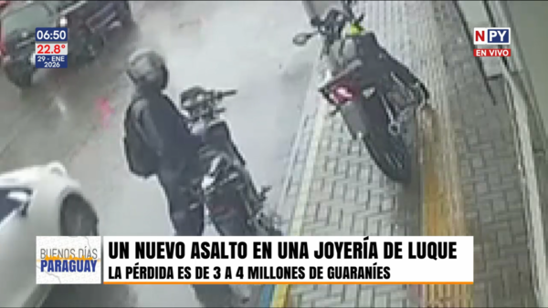 Delincuentes motorizados asaltan una joyería en Luque