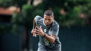 Cuando entran Richard Ortiz y Alejandro Silva "el contrario se ríe"