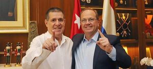 Camilo Pérez no despega en Asunción y el oficialismo activa a Santiago Peña para sostener su campaña - Canal-E