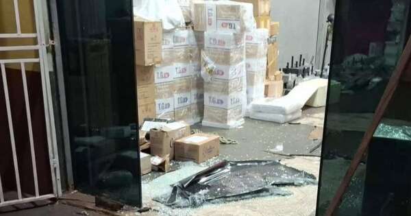 Diario HOY | CDE: querían robar fármacos para adelgazar y acabaron llevándose cajas vacías