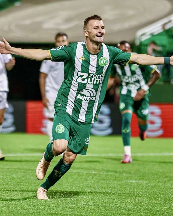 Flamengo debuta con derrota y Clar anota contra el Santos - Fútbol Internacional - ABC Color