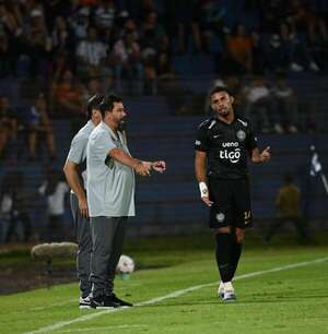 “Vitamina” Sánchez y la explicación del porqué cambió medio equipo frente a 2 de Mayo - Olimpia - ABC Color