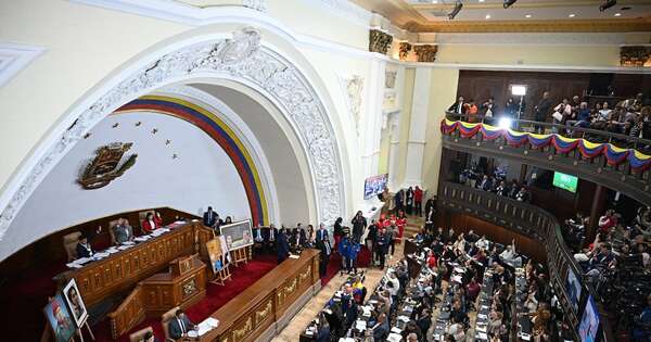 La Nación / Venezuela aprueba reforma petrolera afín a EE. UU. para atraer inversión privada