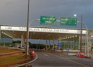 Habilitan paso de buses por el puente de la Integración, pero no se registran interesados - ABC en el Este - ABC Color
